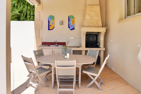 Lower terrace BBQ area
