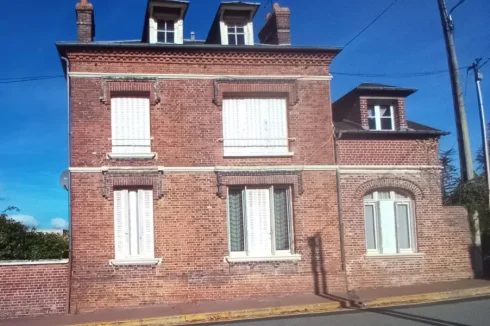 Charming 1900 Maison Bourgeoise in the Heart of Vimoutiers, Large Outbuilding, Stunning Walled Gardens with Vegtable Gar…