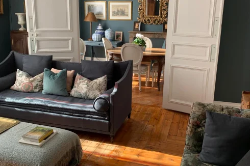 Sitting room leading onto formal dining room