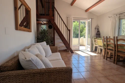 Dining/ seating area