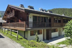 Rare Chalet-Style Apartment with Panoramic View of the Mont Blanc Moutain Range