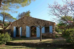 Charming Former Sheepfold with Swimming Pool Located in Pittoresque Village in the Corbières