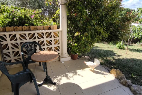 Terrasse couverte côté jardin