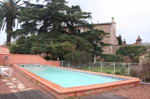 11m swimming pool