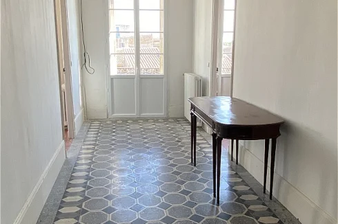 Top floor hall