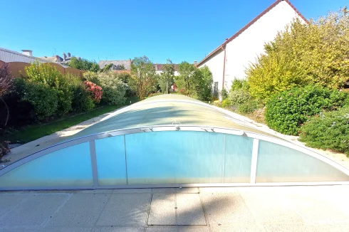 Indoor swimming pool