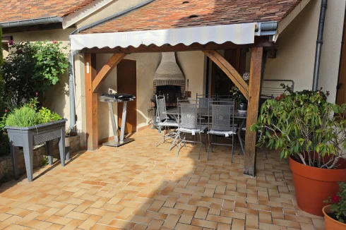 Terrace and barbecue area