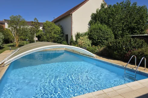 Open swimming pool