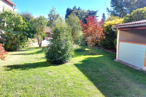 Swimming pool access