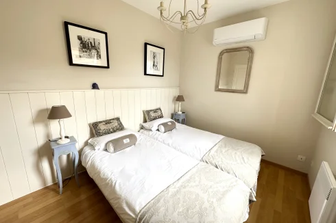 upstairs bedroom