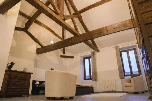 Room 1, North Cottage