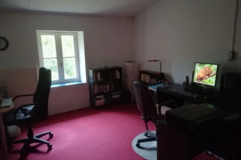 Farmhouse Bedroom 3 (currently used as office)