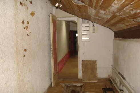 Chambre à l'arrière du bâtiment